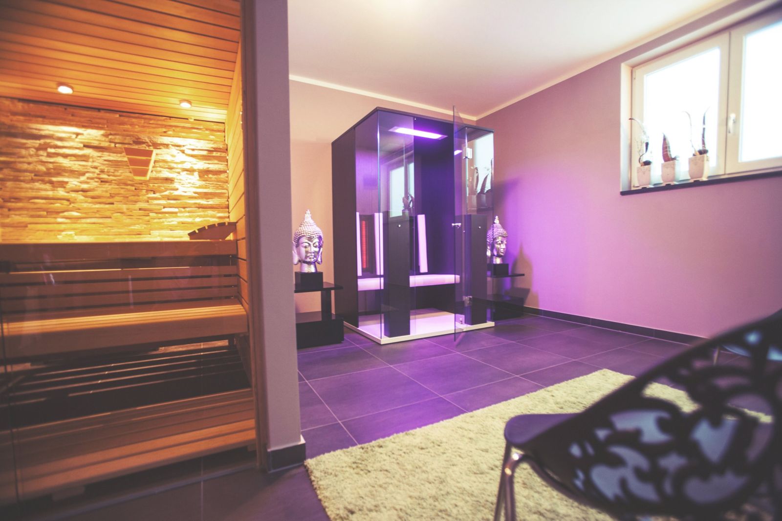 Sauna und Infrarotkabine im Haus